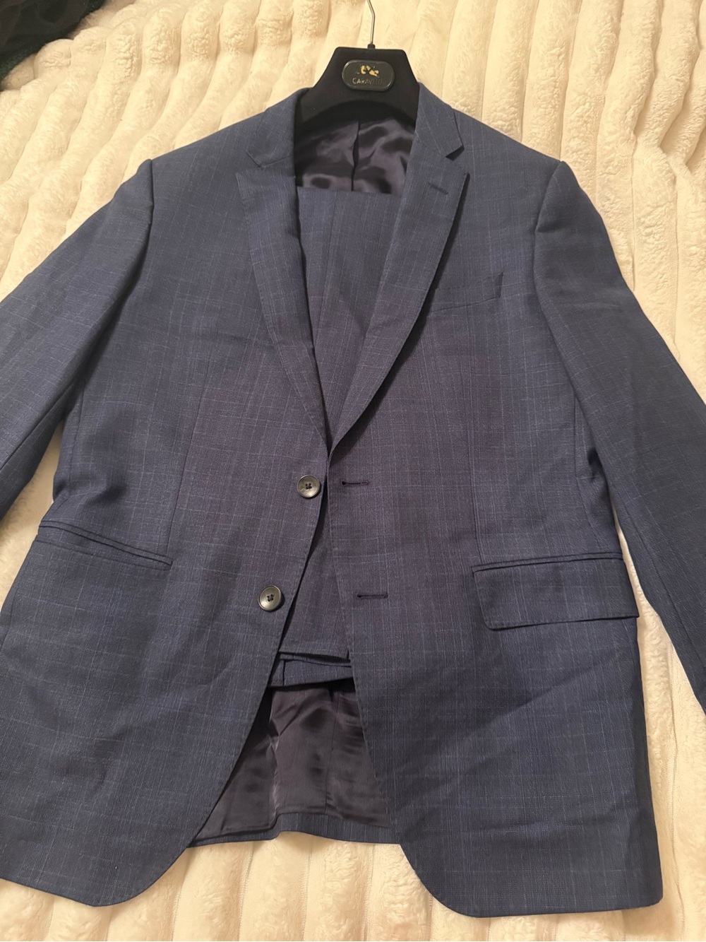 Men's Hugo Boss Slim Fit Two-Button Suit- Classic Tailored Style